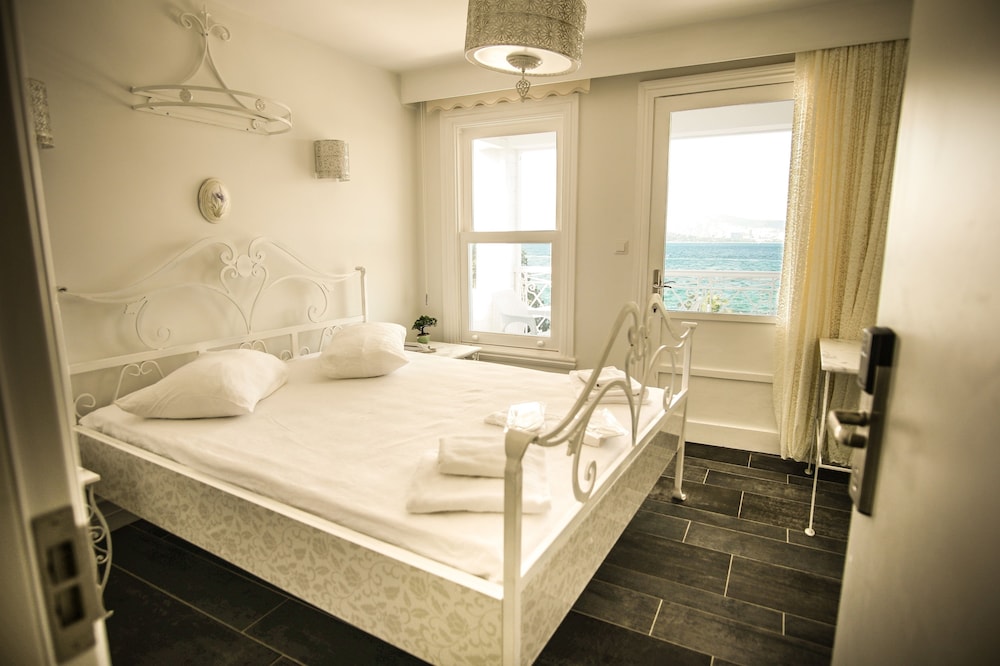 Büyükada Port Hotel 5