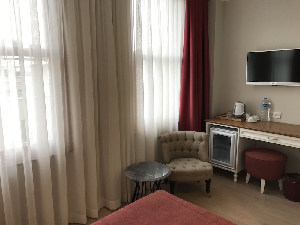 Amofta Residence 4