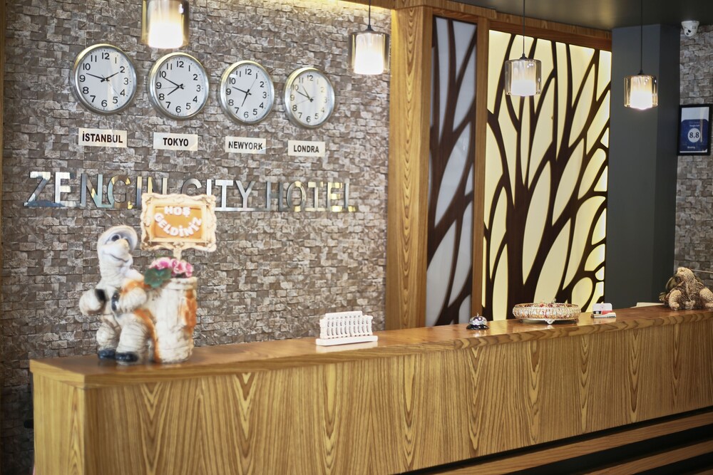 Zengin City Hotel 24