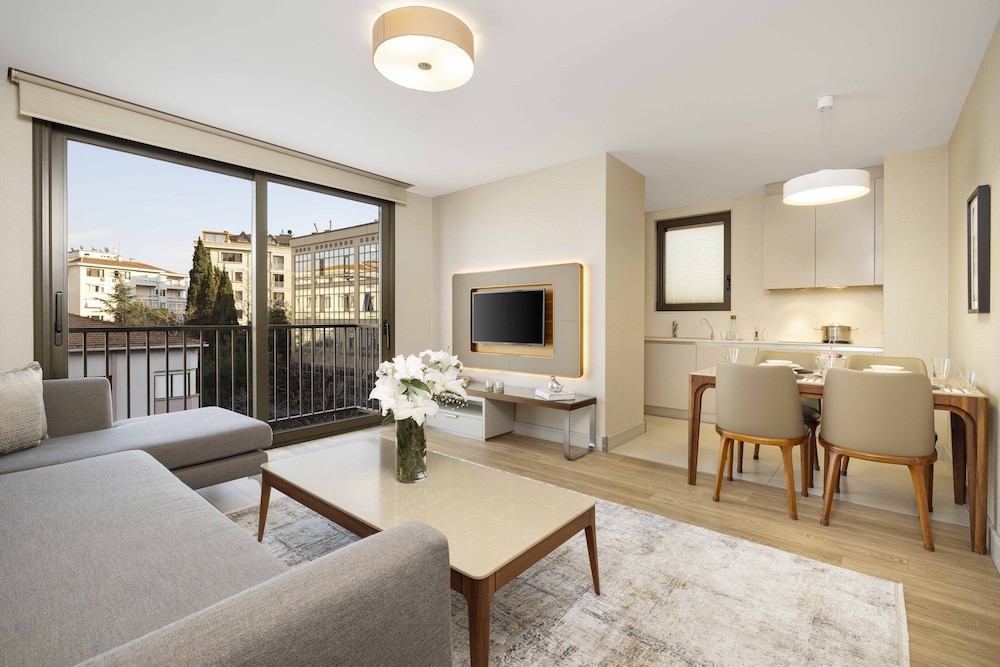 Tzl Suites 14