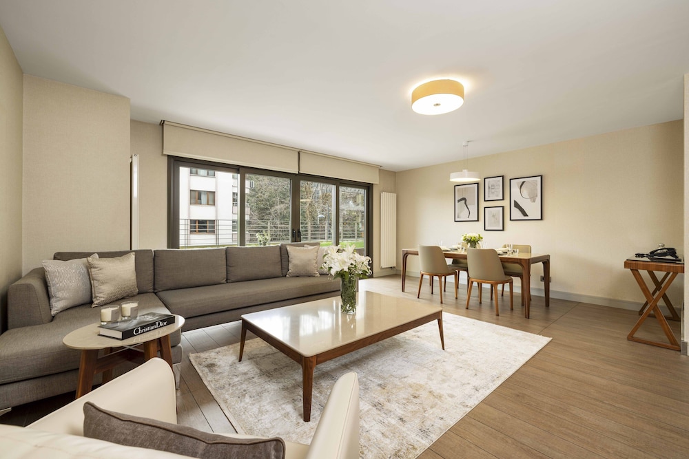Tzl Suites 16