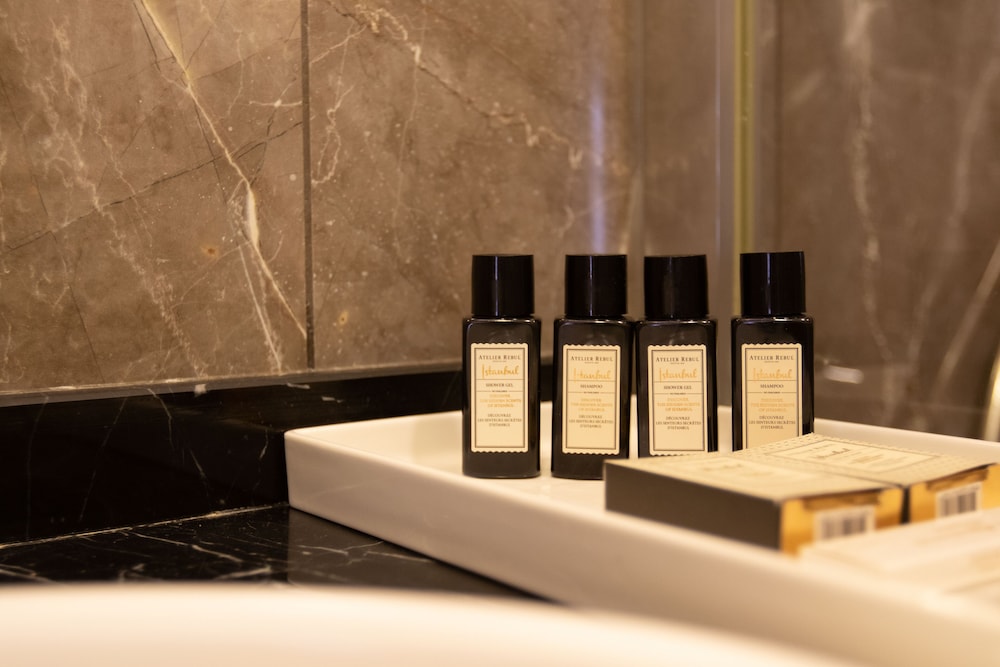 Louis Appartements Pera 24