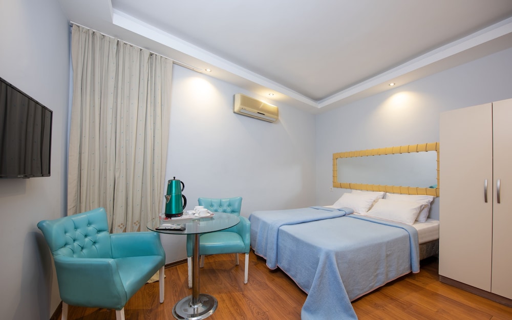 Nest Hotel 9