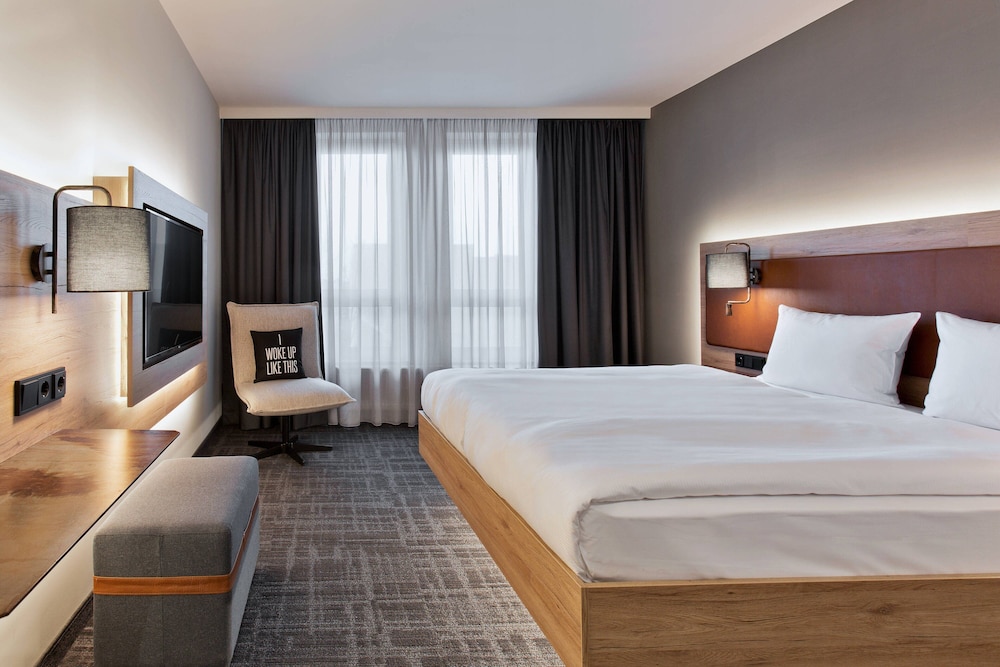 Moxy Berlin Humboldthain Park 17