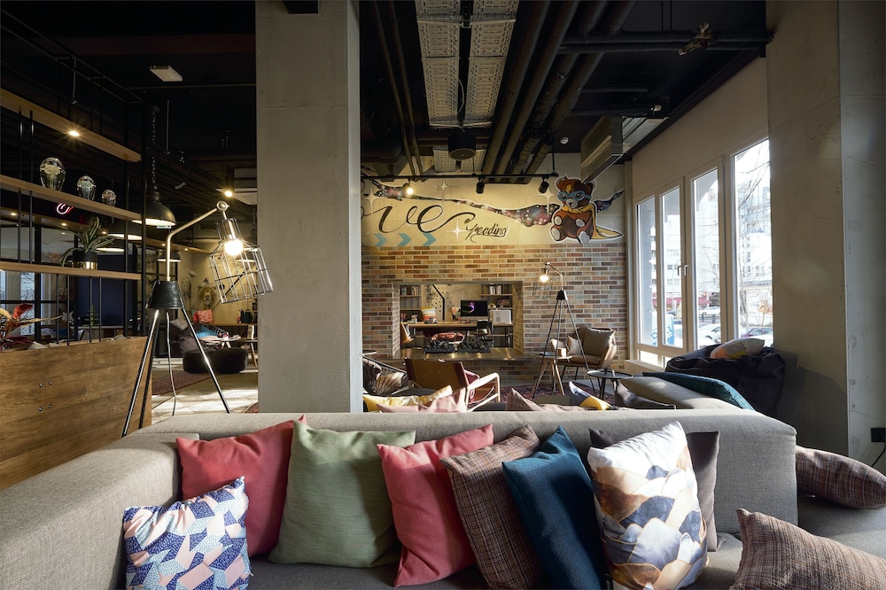 Moxy Berlin Humboldthain Park 8