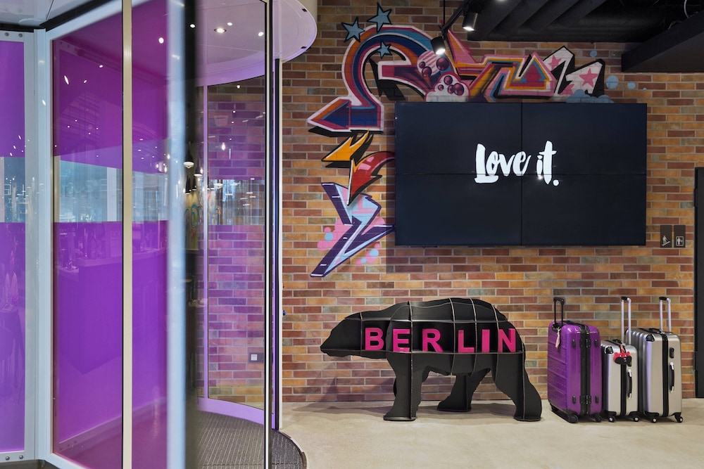 Moxy Berlin Humboldthain Park 11