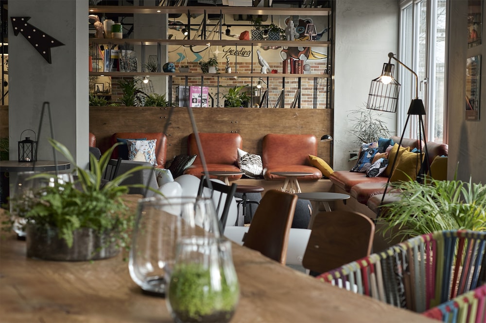 Moxy Berlin Humboldthain Park 9