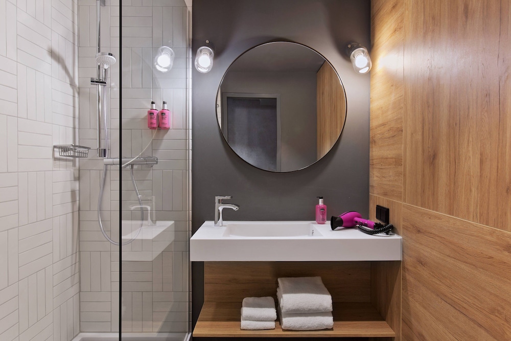 Moxy Berlin Humboldthain Park 18