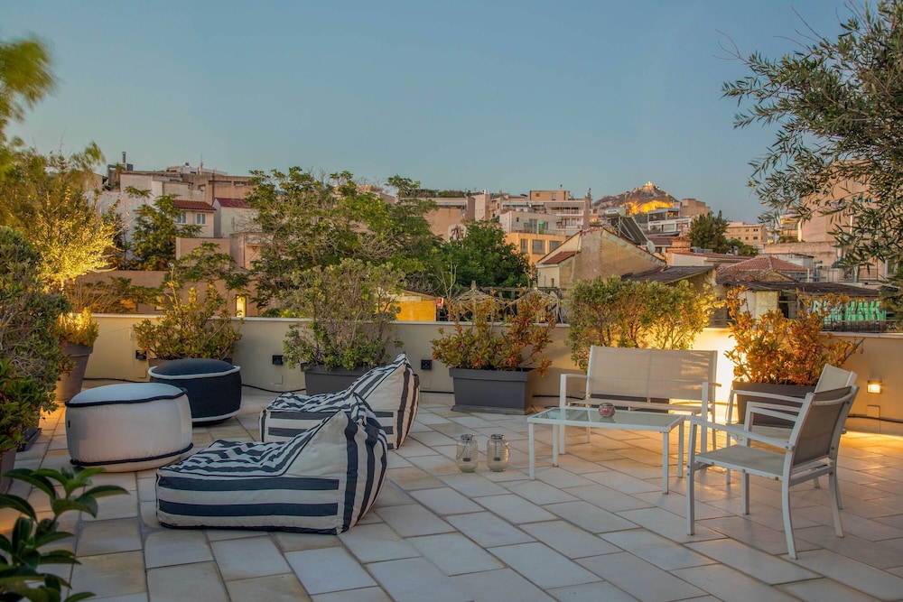 Heart of Athens 21
