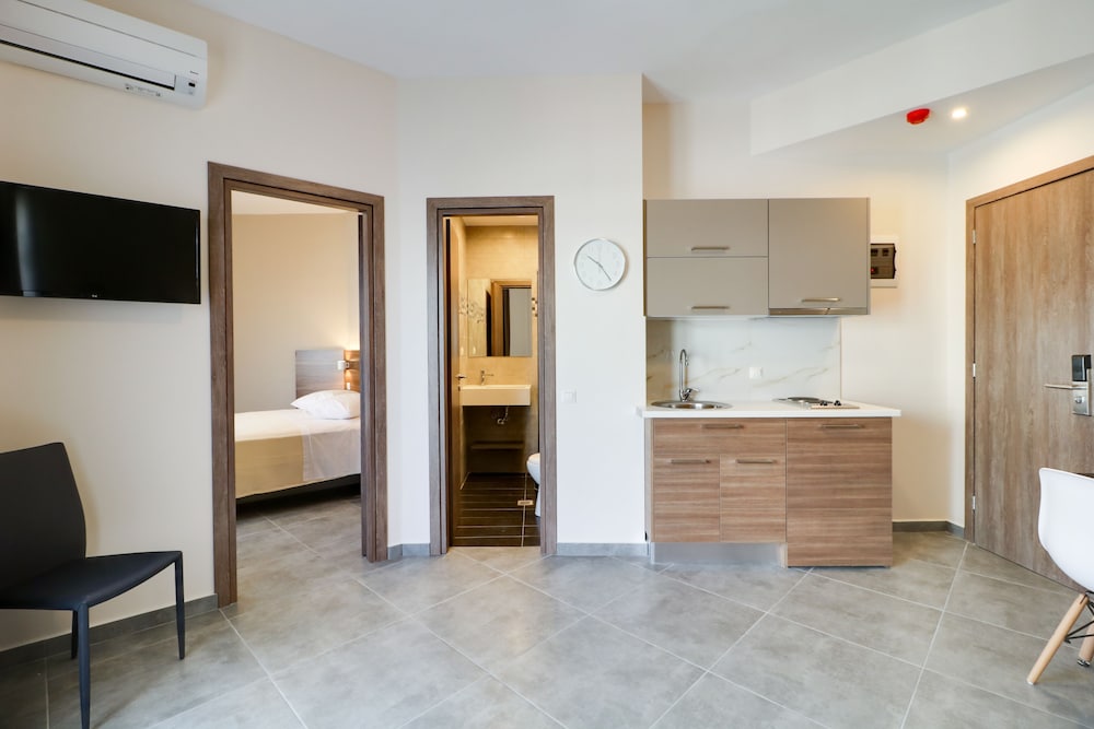 Athens Comfort Suites & Apartments 19