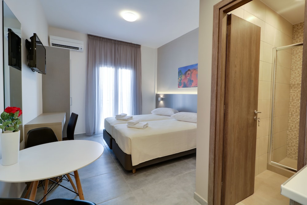 Athens Comfort Suites & Apartments 14