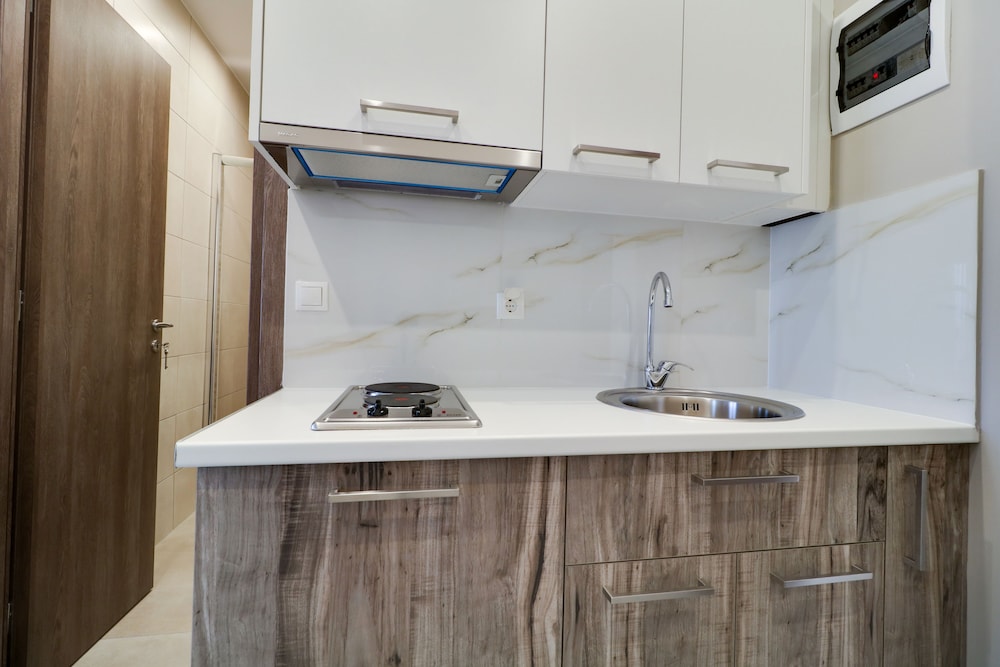 Athens Comfort Suites & Apartments 17