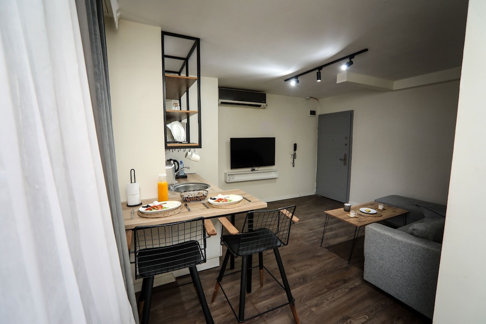 Arkem Hotel & Suite 1 2