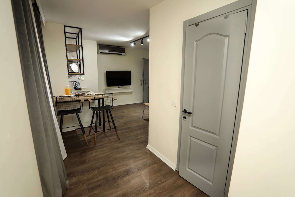 Arkem Hotel & Suite 1 12