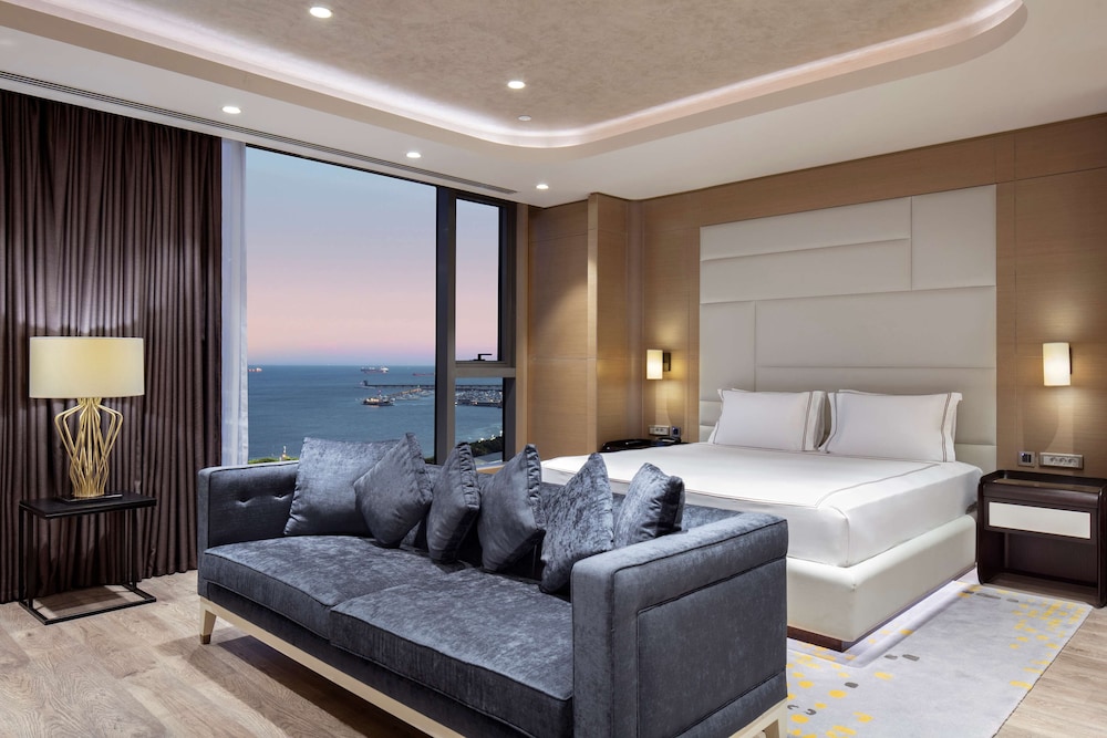 Hilton Istanbul Bakirköy 18