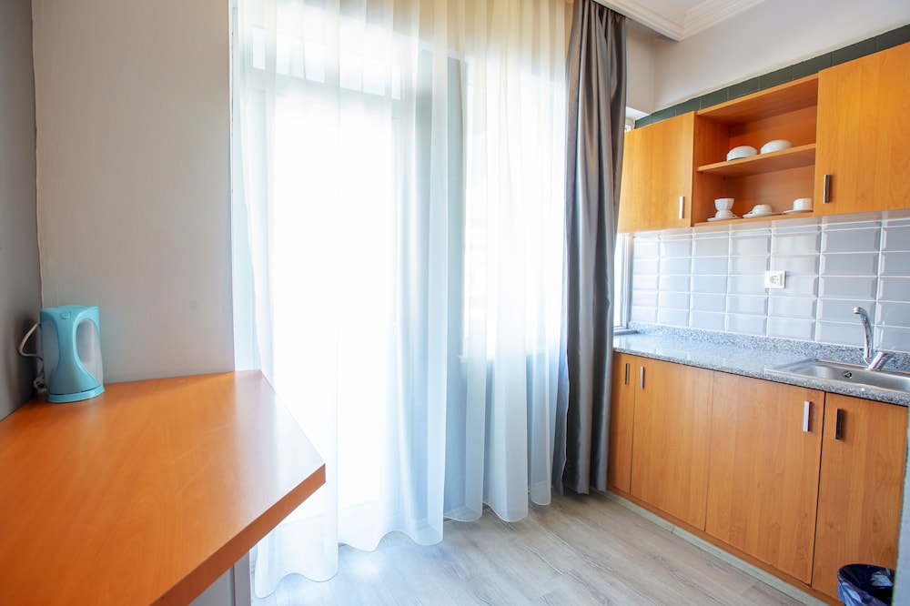 HMA Hotel & Suites 23