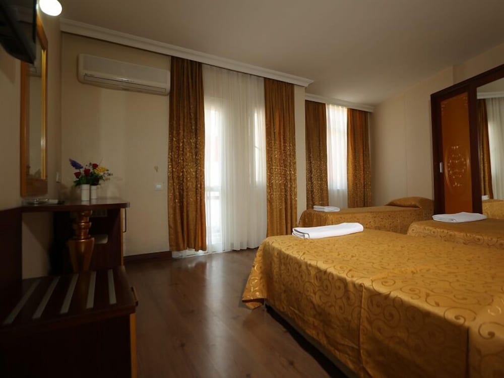 Hotel Kayalar 13