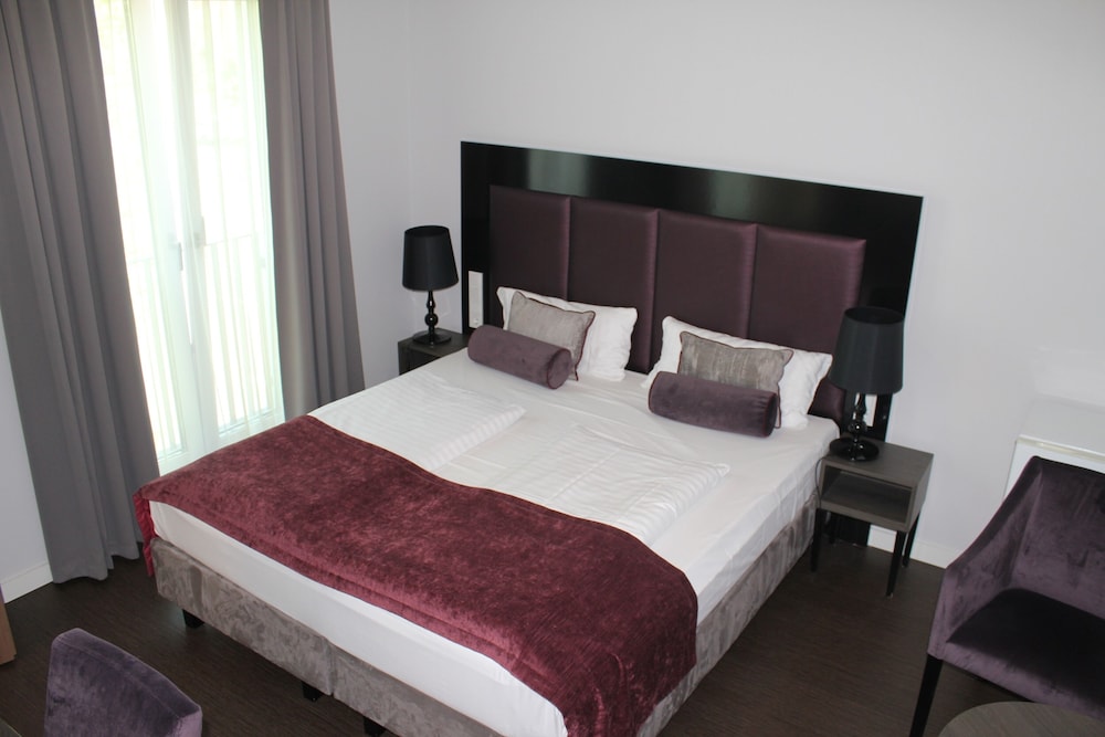 Hotel Arena an der Friedberger Warte 12
