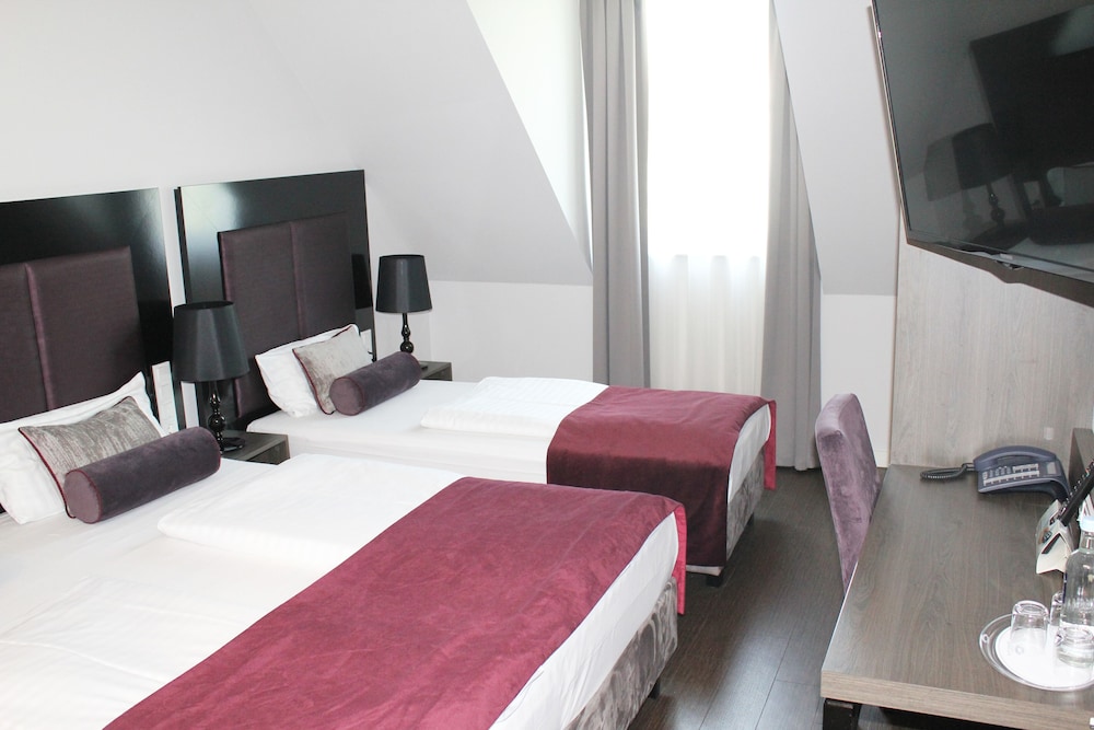 Hotel Arena an der Friedberger Warte 14