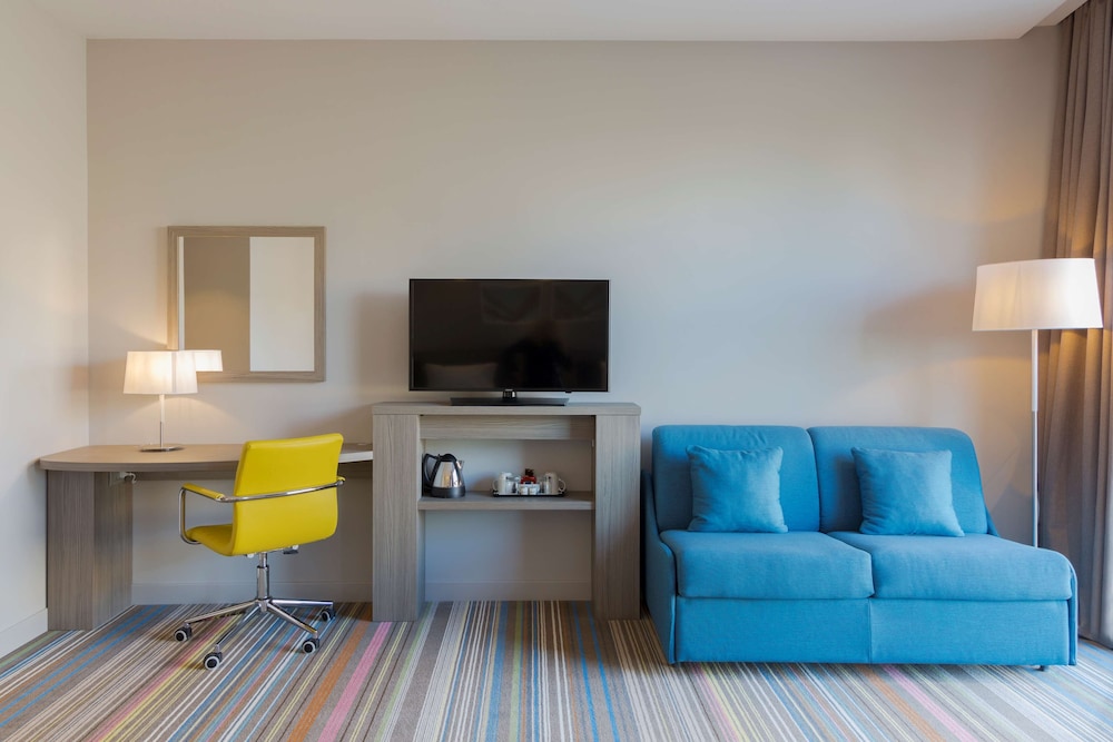 Hampton by Hilton Rome East 19