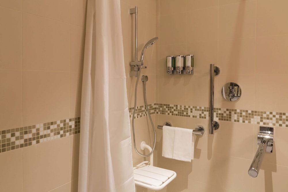 Hampton by Hilton Rome East 21