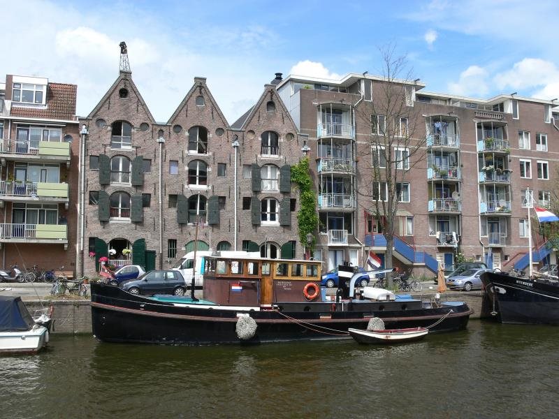 YAYS Amsterdam Salthouse Canal by Numa 12