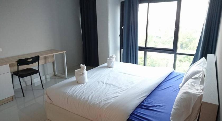 Ploen Ploen Residence 1