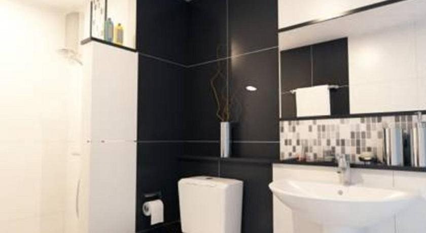 Ploen Ploen Residence 2