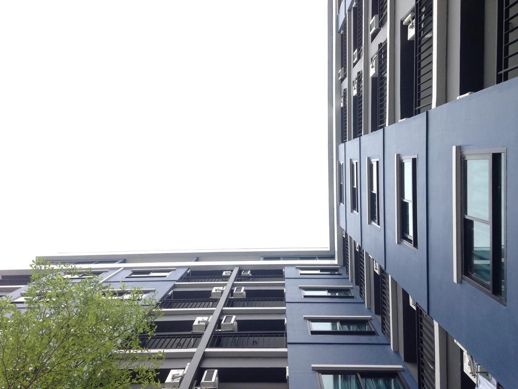 Ploen Ploen Residence 21