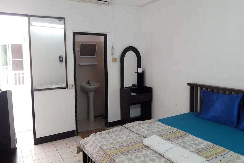 Md Rose Apartment 16