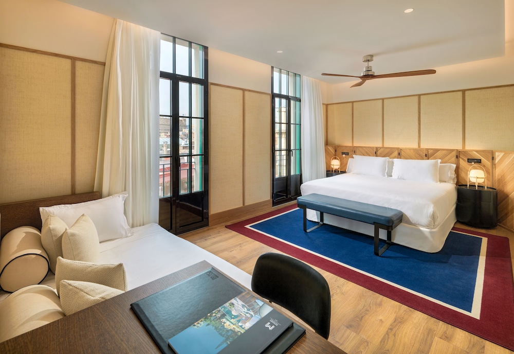 H10 Madison, Barcelona 10