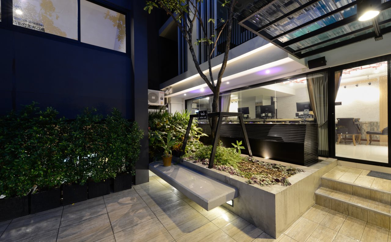 SiRi Ratchada Bangkok 18