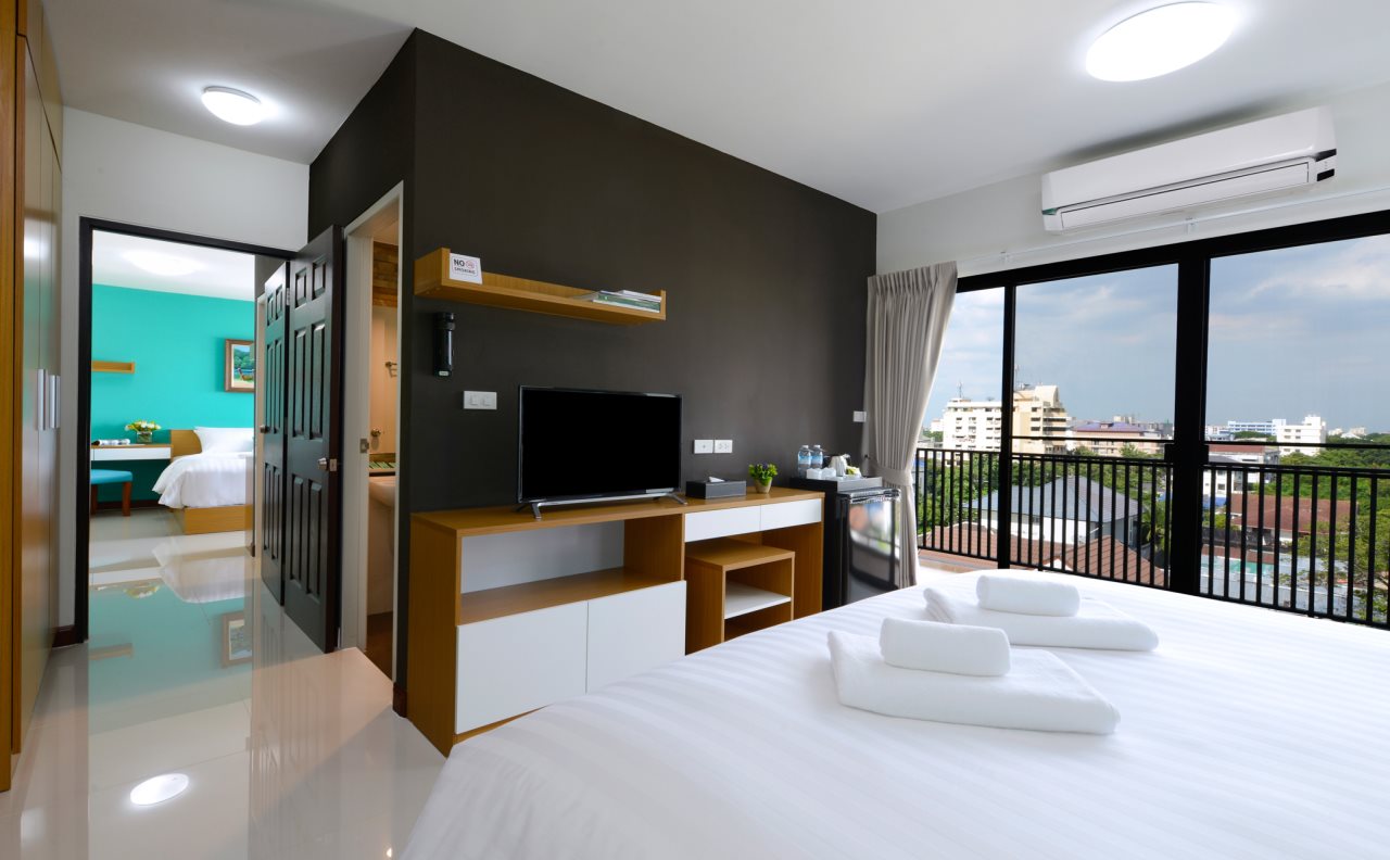 SiRi Ratchada Bangkok 4