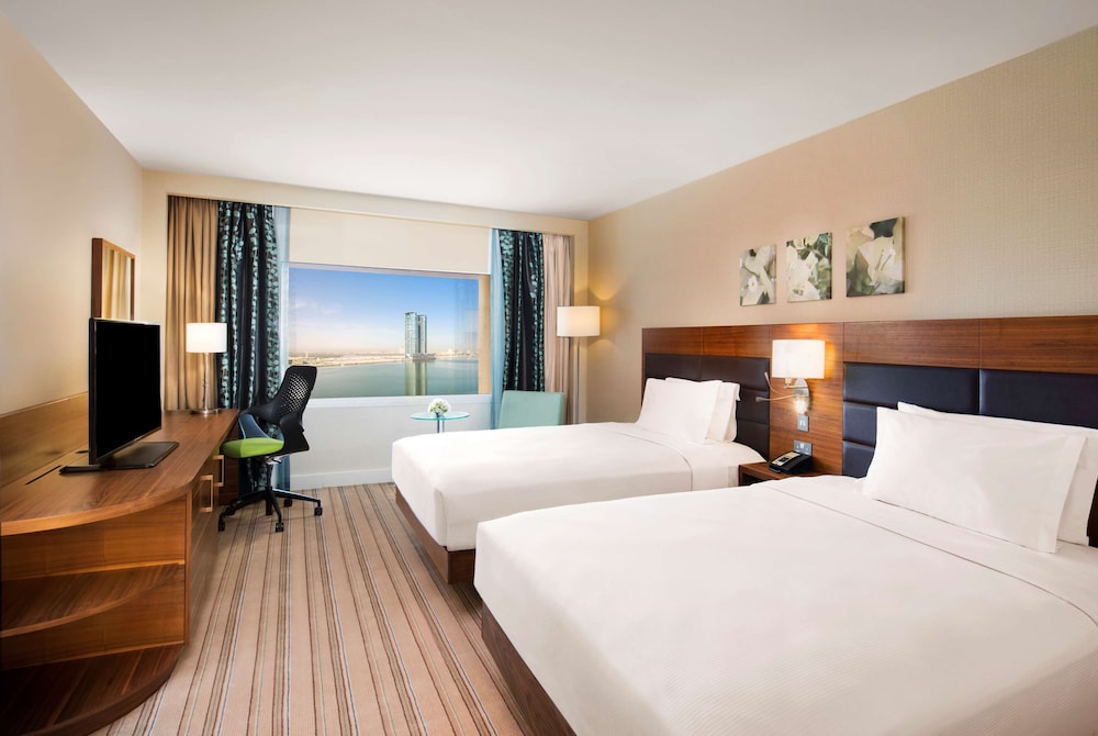 Hilton Garden Inn Ras Al Khaimah 14