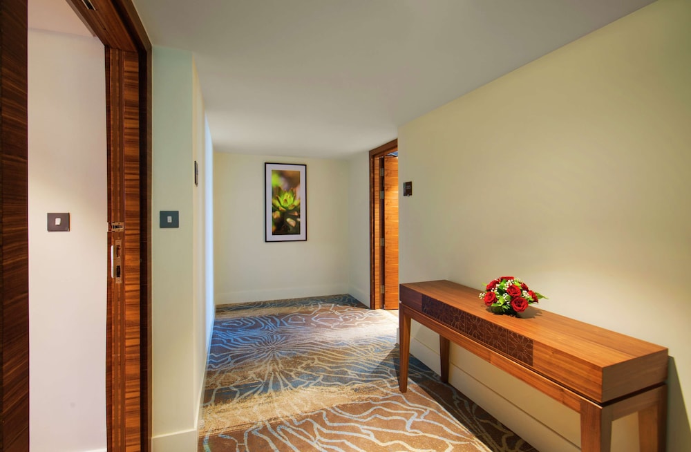 Hilton Garden Inn Ras Al Khaimah 23