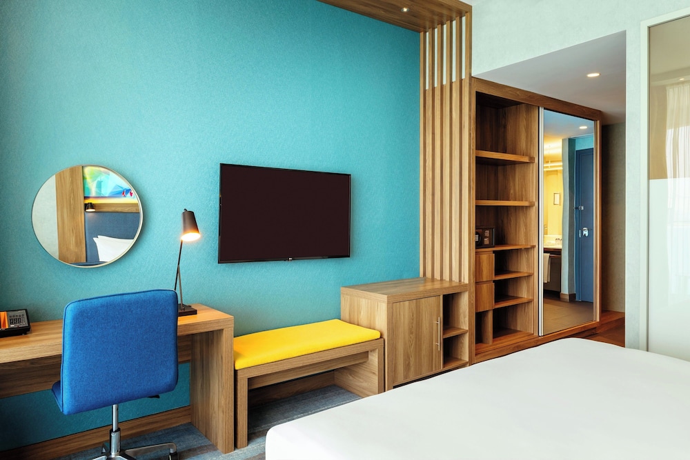 Aloft Palm Jumeirah 14