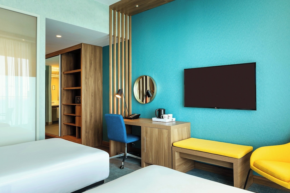Aloft Palm Jumeirah 11