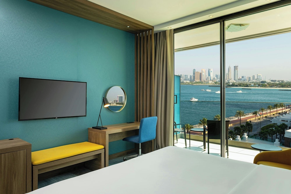 Aloft Palm Jumeirah 10