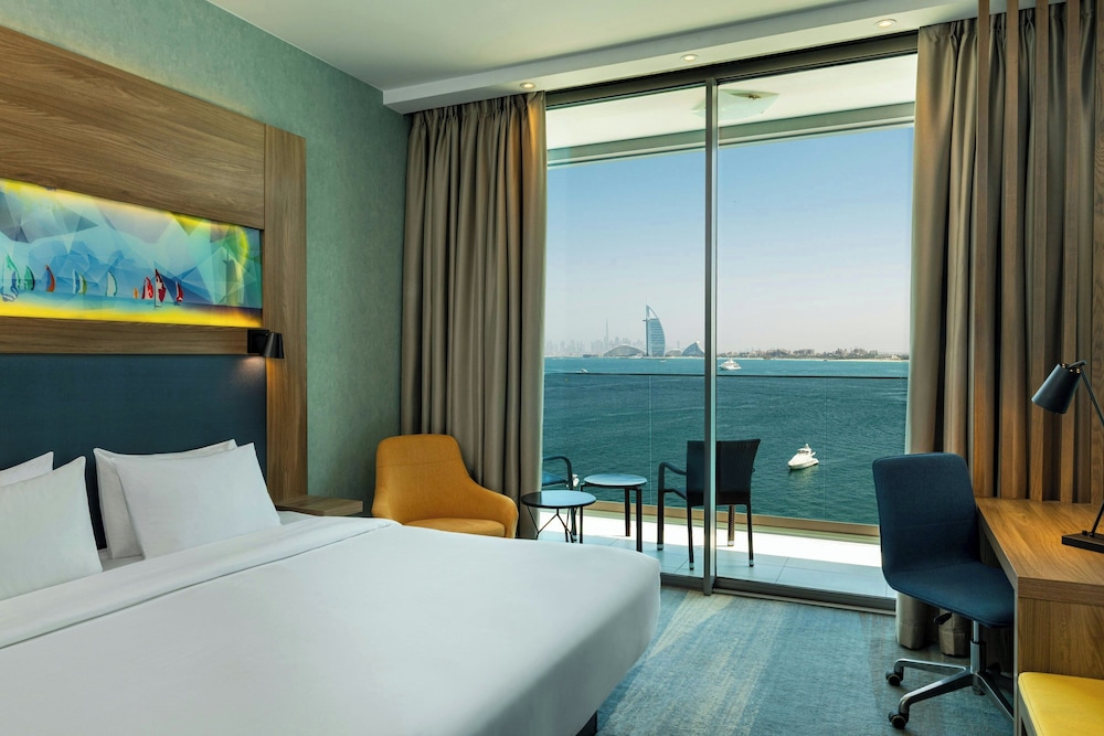 Aloft Palm Jumeirah 8