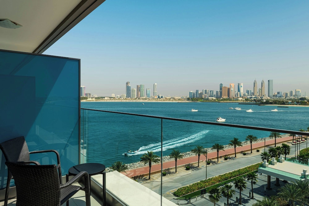 Aloft Palm Jumeirah 21