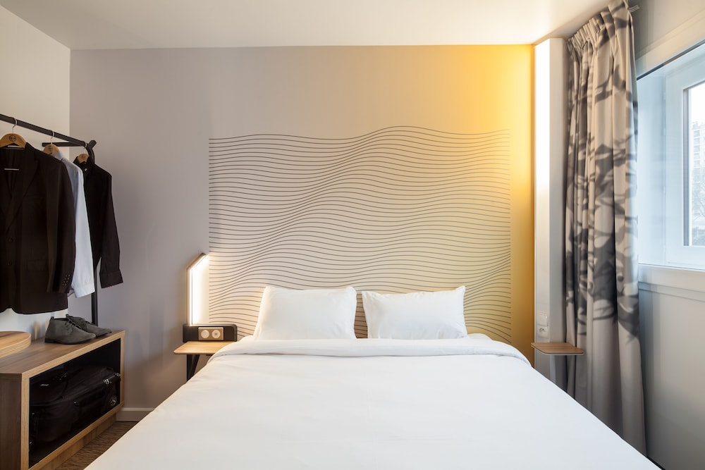 B&B HOTEL Nanterre Rueil-Malmaison 10