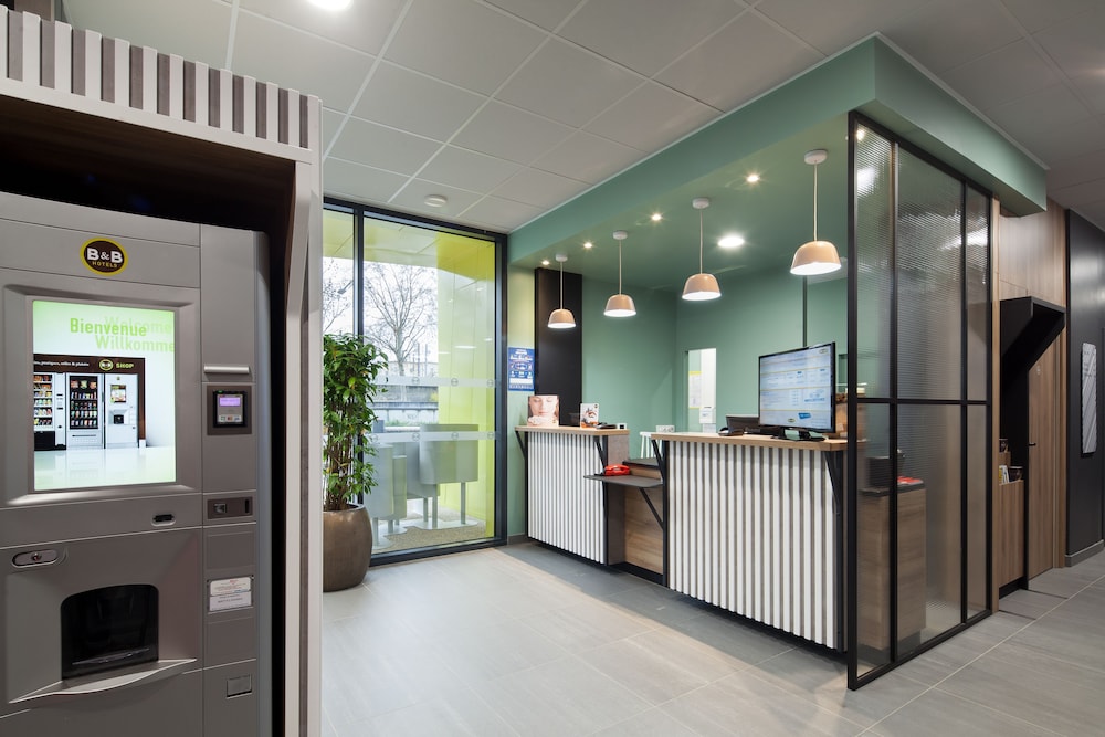 B&B HOTEL Nanterre Rueil-Malmaison 4