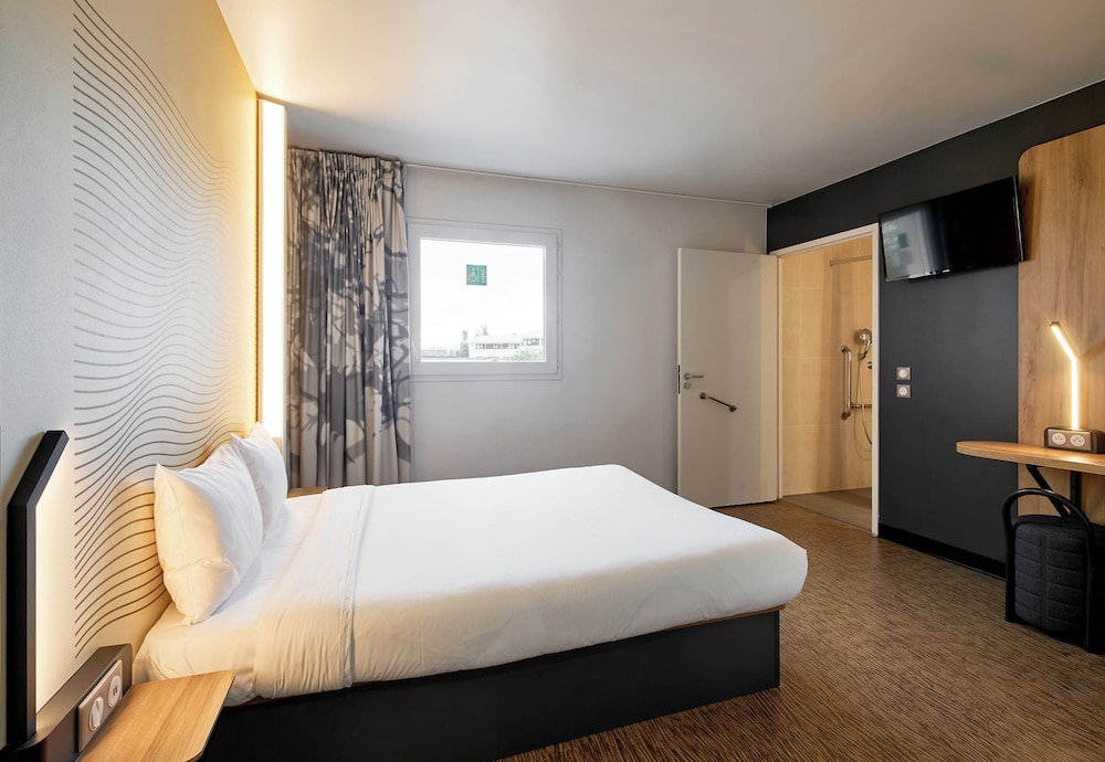 B&B HOTEL Nanterre Rueil-Malmaison 15