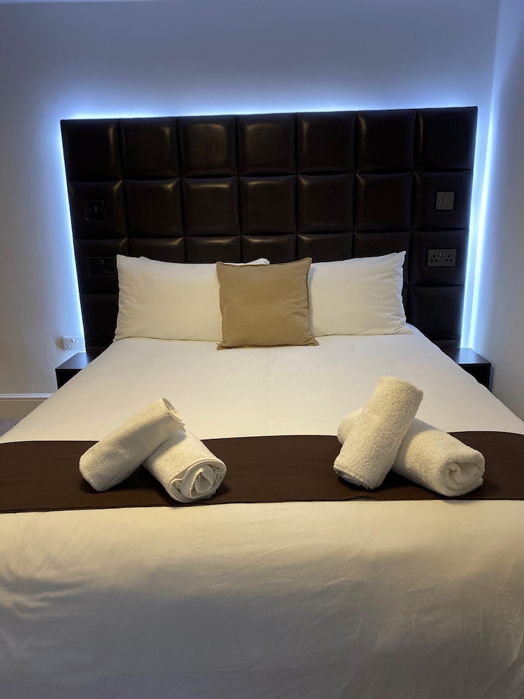 The Charles Hotel 6