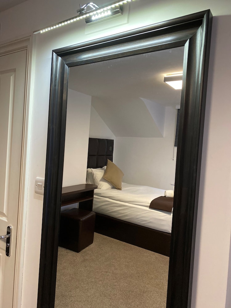 The Charles Hotel 9