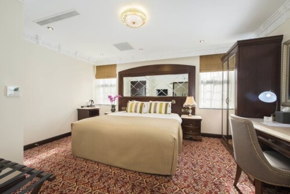George Street Hotel 12