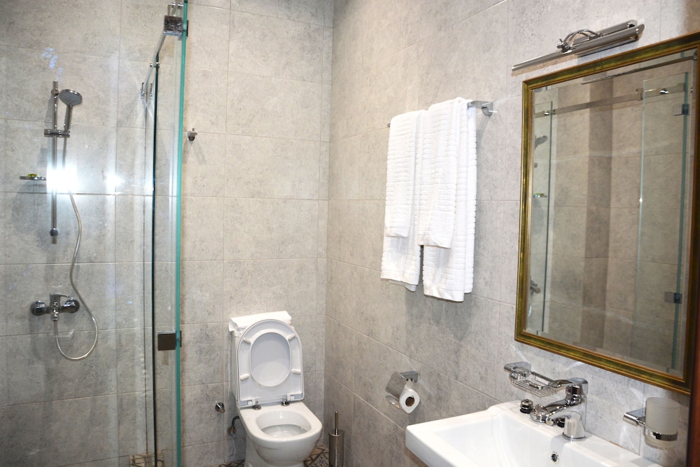 Eleon Boutique Hotel 20