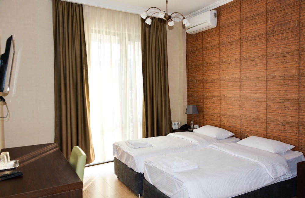 Eleon Boutique Hotel 4