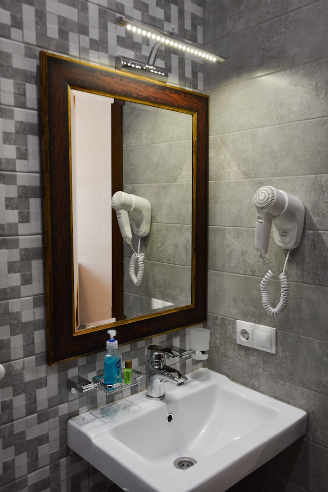 Eleon Boutique Hotel 24
