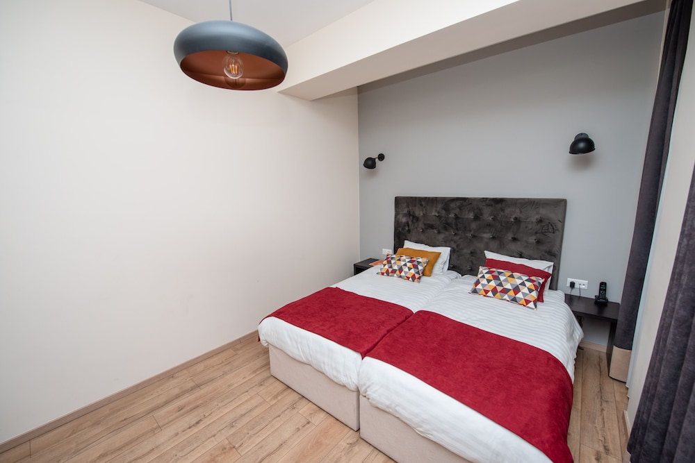 L.M Club Hotel 18
